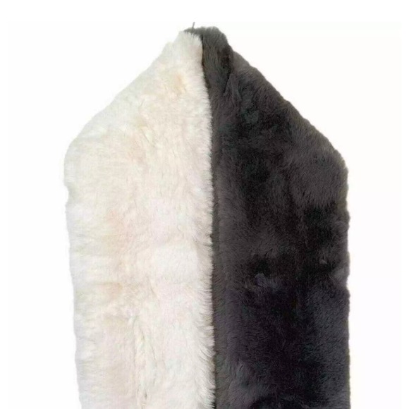 APPARIS ROXANNE Faux Fur Scarf Two Tone Gray Ivory Carbon Cozy Soft Slit OS NWT - Picture 5 of 9